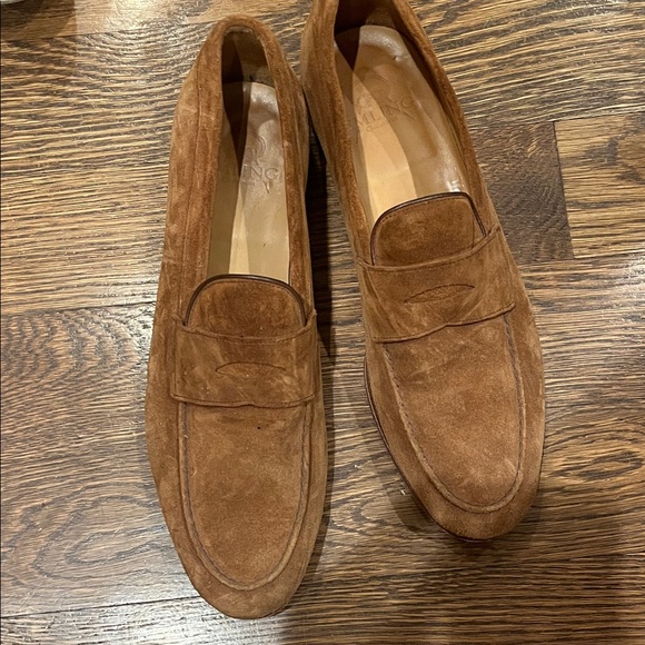 Smiling Chasseur 8.5 Brown Suede Loafers - Picture 1 of 2
